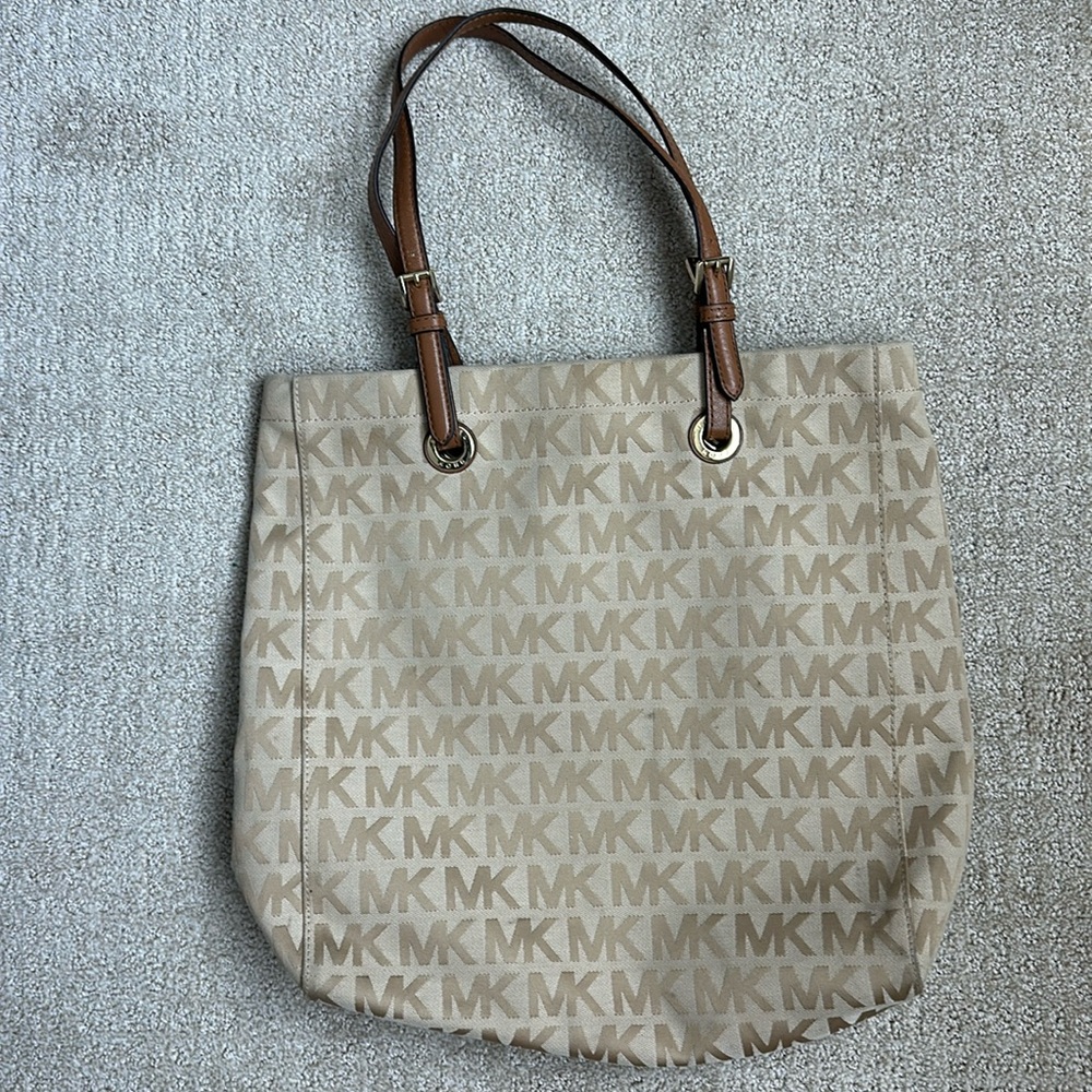 Michael Kors Tote